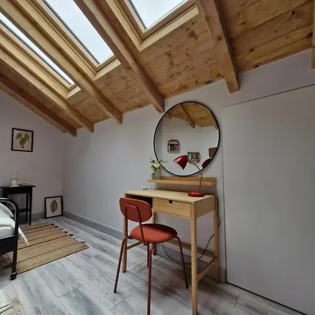 Cozy Attic Studio Bucharest Exterior photo